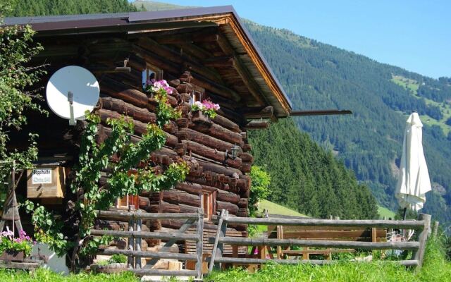 Quaint Mountain Hut in Hippach With Garden and Barbeque