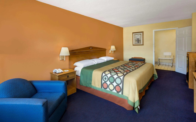 Super 8 Breaux Bridge