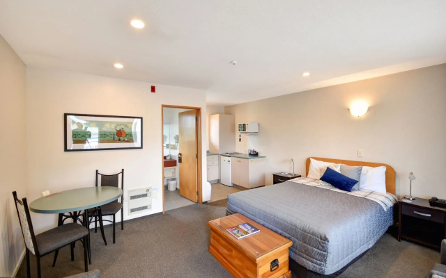 Alexis Motor Lodge