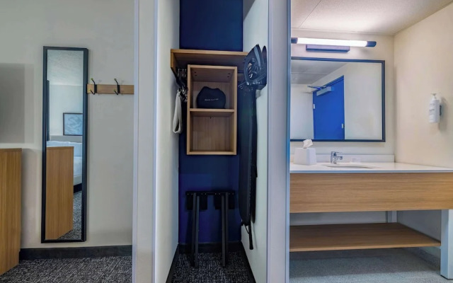 Spark by Hilton Clarks Summit