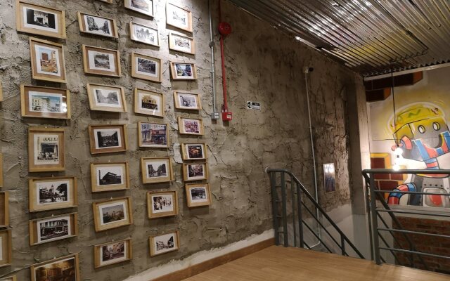 Iron Inn - Hostel