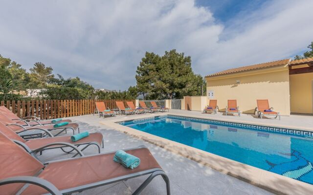 Villa Bahía de Palma - Family Only