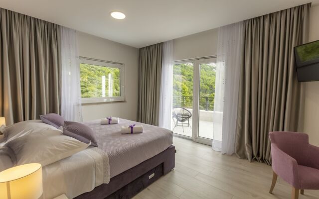 Villa Romance