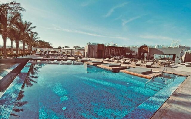 SUNRISE Tucana Resort