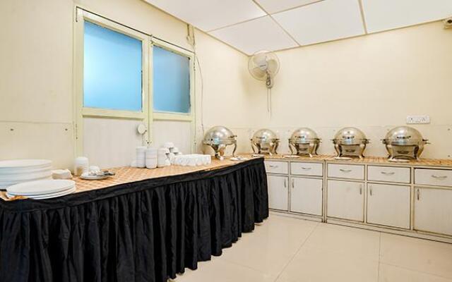Fabhotel Tuliip Residency