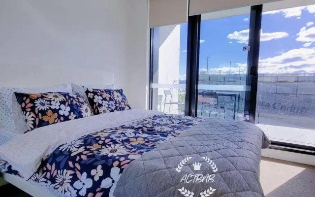 All Heart & Sol - 2bd 1bth Apt steps from the CBD
