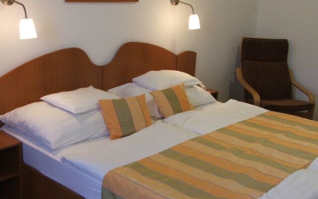 Siesta Club Hotel