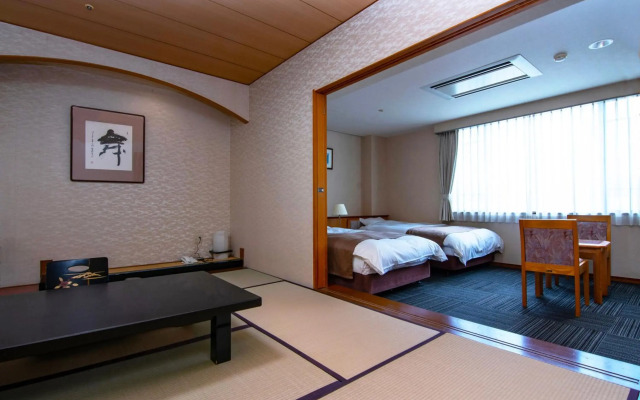 Yufuin Hotel Shuhokan