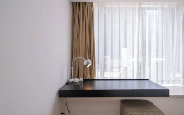 Tyms 3BR 2BA Apt Xujiahui Center