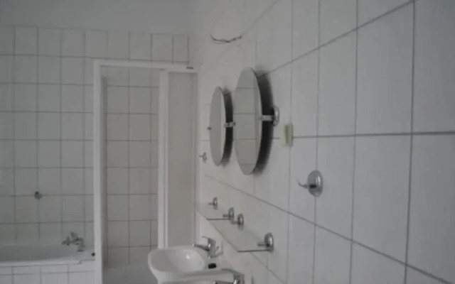 Hostel w Koszarach Wiktorii