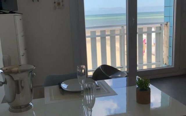 Appartement sur la plage de Malo les bains vue mer