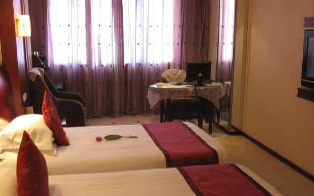 Jinlong Hotel