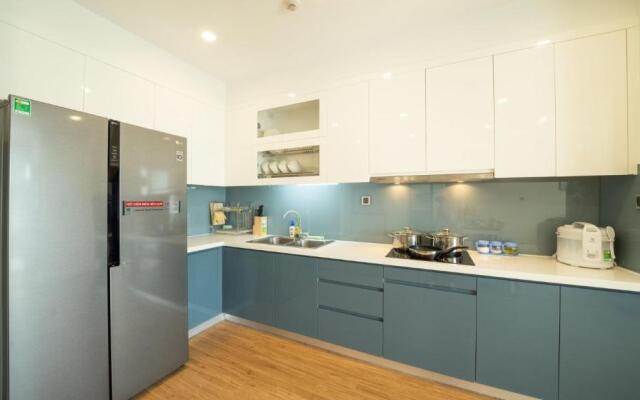 BOM HOMES- VINHOMES METROPOLIS-Service Apartment