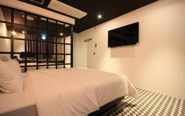 SOYU Hotel