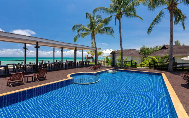 Nakara Long Beach Resort
