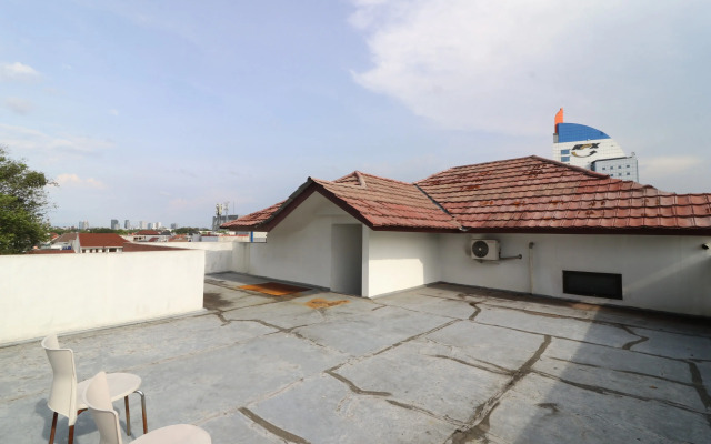Uptown Residence Syariah Pondok Pinang