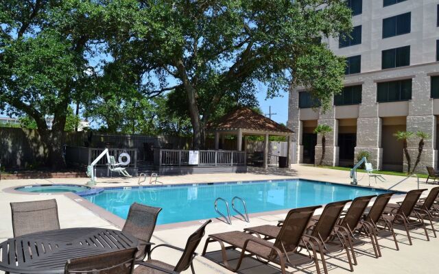 Hilton New Orleans Airport