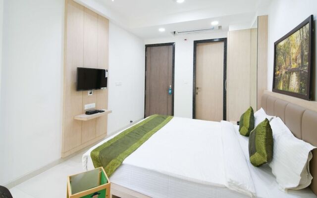 Treebo Avadh Residency