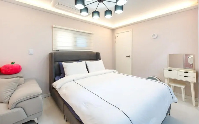 Gosung Shalala Private Pool & Spa Villa