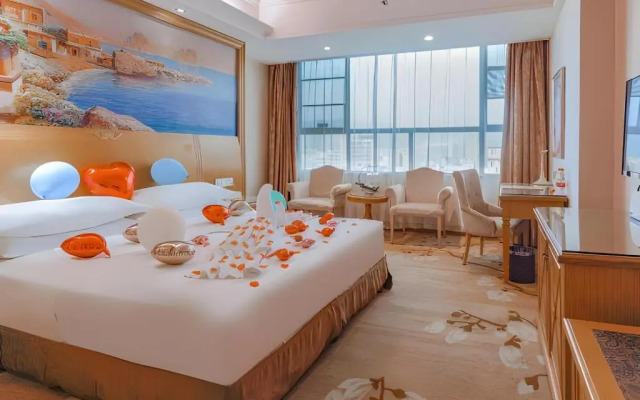 Vienna Hotel Guangdong Dongguan Tangxia South High-Speed Railway Station