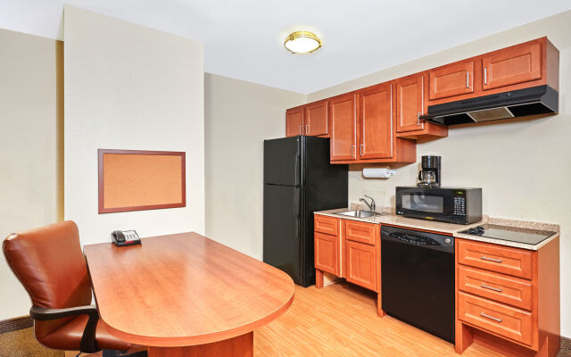 Candlewood Suites Fayetteville Fort Bragg by IHG