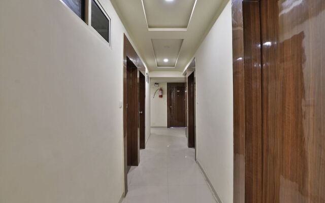 OYO 42047 Hotel Skyland