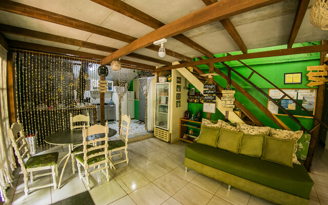 Doce lar hostel noronha