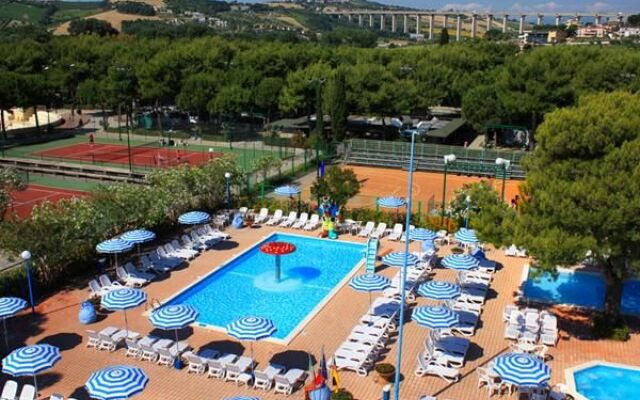 Salinello Camping Village