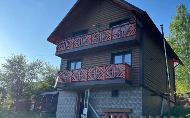 Сімейний котедж КРАЄВИД