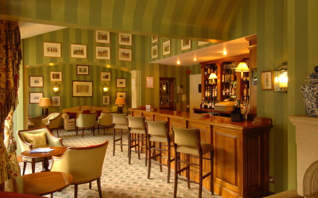 Cotswold Lodge Hotel