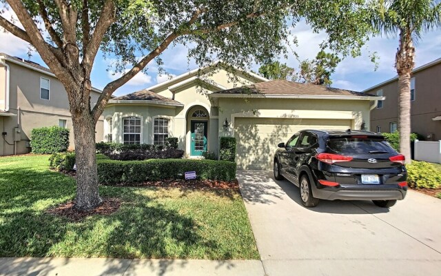 Trine Retreat by Florida Spirit