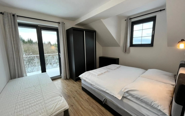 PLESSBERG Apartments Plešivec