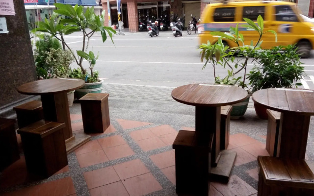 Melody Hotel