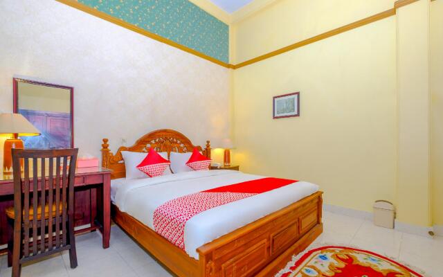 OYO 3088 Green Valley House