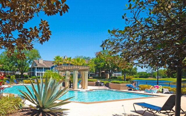 Convenient Apartments to Golf & Beaches by Frontdesk