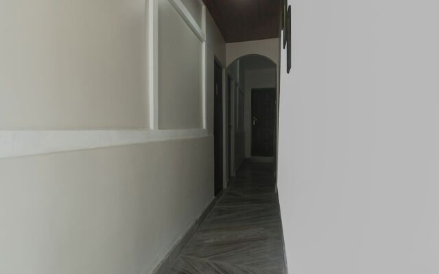 OYO 19292 55 Pillars House