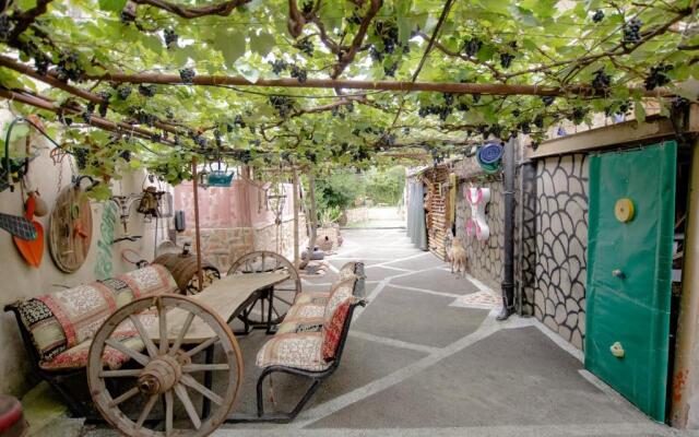 Qilimcha's Guest House