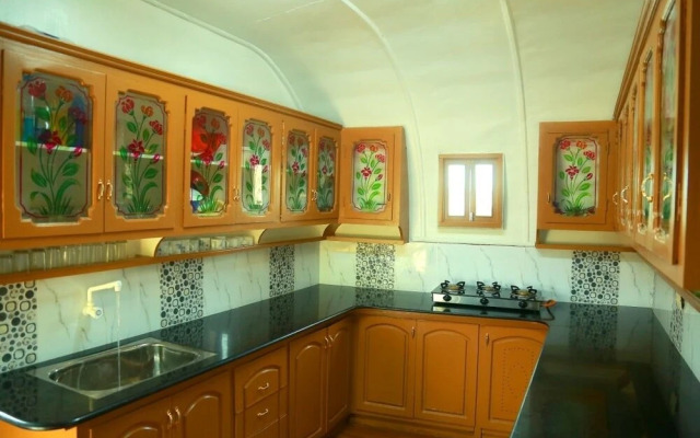 Backwater Retreat - Honeymoon House