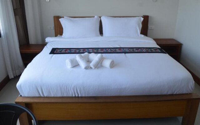 Khamphone Hotel