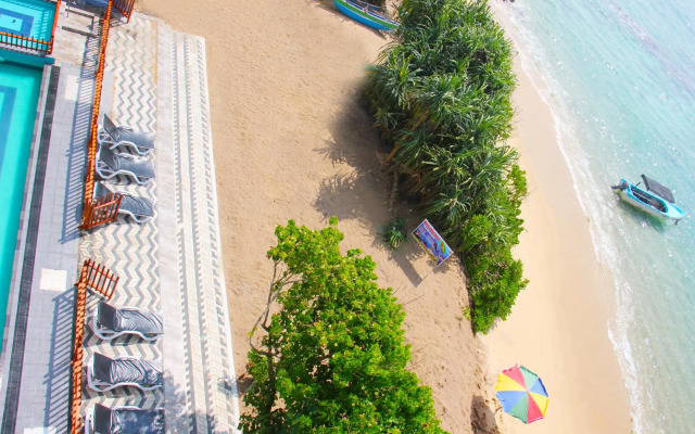 Paradise Beach Resort