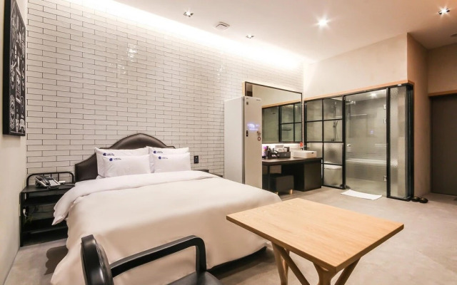 Wanju Bohemian Motel