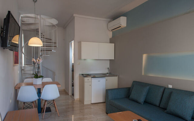 Kalamaki Mare Suites