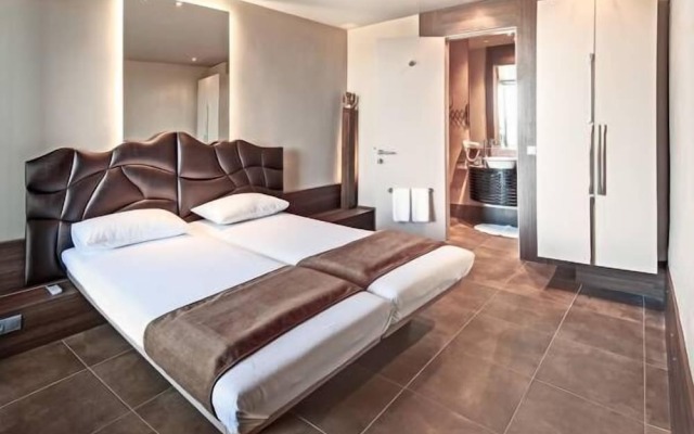 Assosyal Hotel