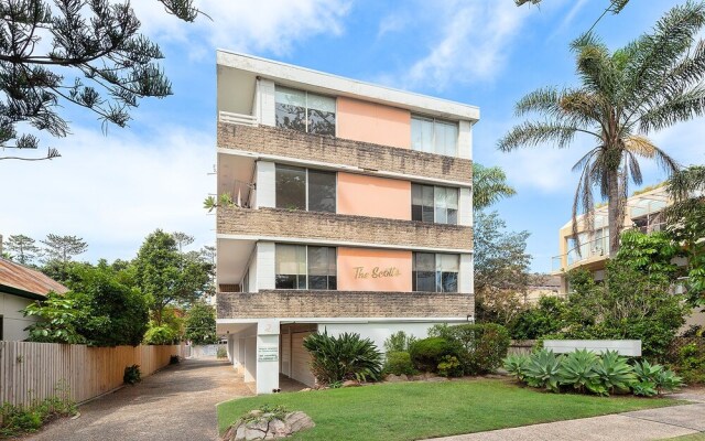 Surf Side Oasis with Balcony near Beach