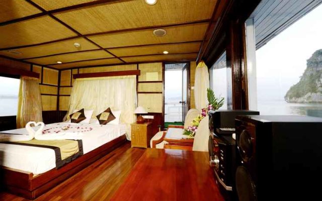 Imperial Classic Cruise Halong