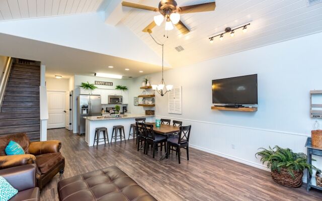 Peach Paradise 107 by RedAwning