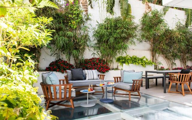 Ink Hotel