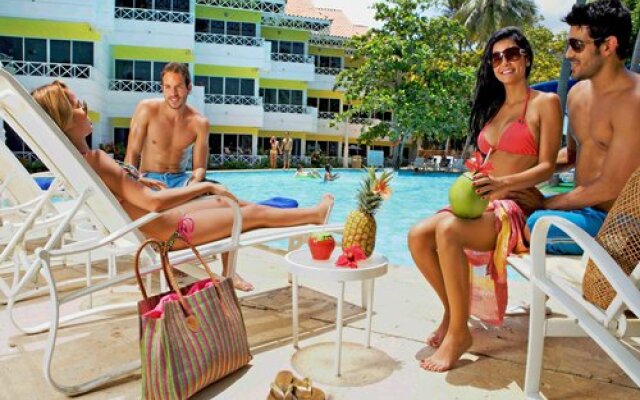 Las Americas Global Resort