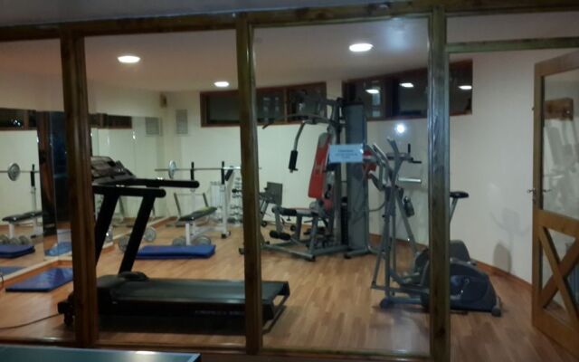 Costa Serena Aparts & Spa