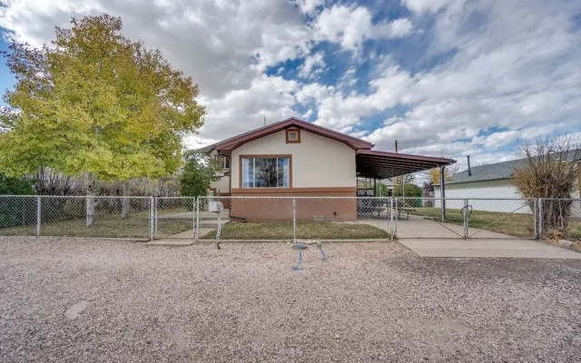 Laramie Vacation Rental: 3 Mi to Downtown!